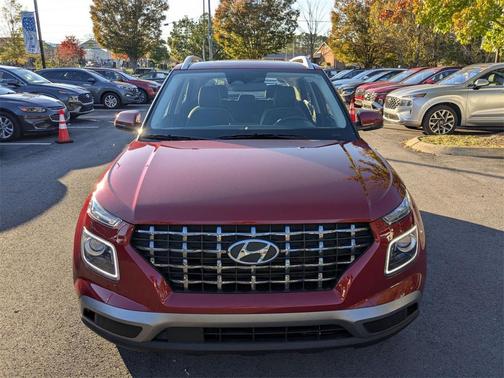2025 Hyundai VENUE Limited