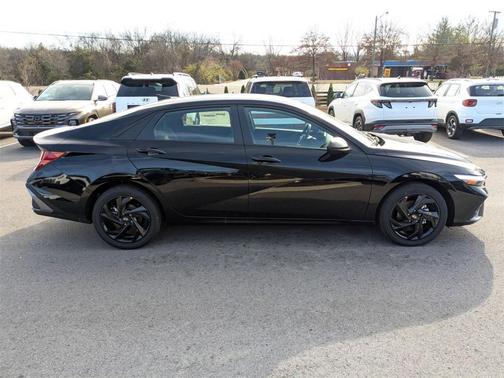 2026 Hyundai ELANTRA HEV SEL Sport