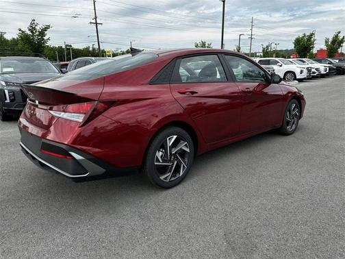 2025 Hyundai ELANTRA Sport