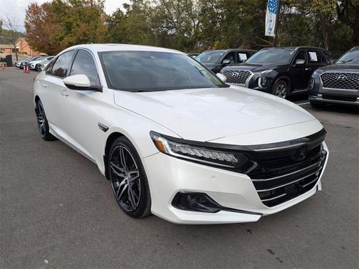 2022 Honda Accord Touring 2.0T
