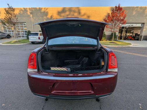 2017 Chrysler 300 Limited