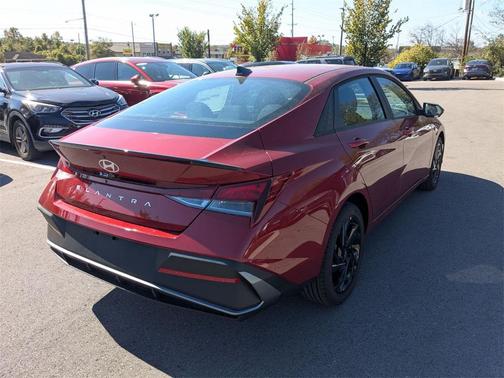 2026 Hyundai ELANTRA Sport