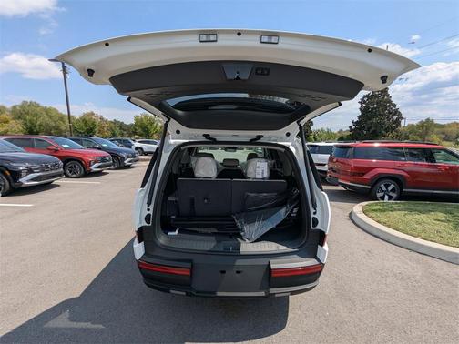 2026 Hyundai SANTA FE SE