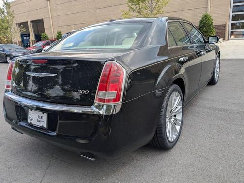 2012 Chrysler 300 Limited