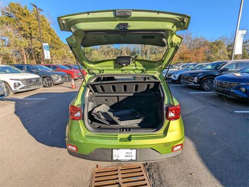 2023 Hyundai VENUE SE