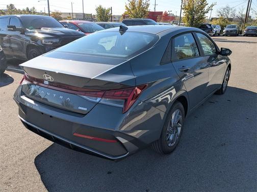 2026 Hyundai ELANTRA HEV Blue