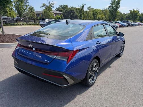 2025 Hyundai ELANTRA Sport
