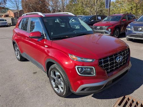 2025 Hyundai VENUE Limited