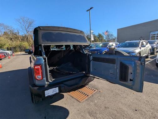 2022 Ford Bronco Base