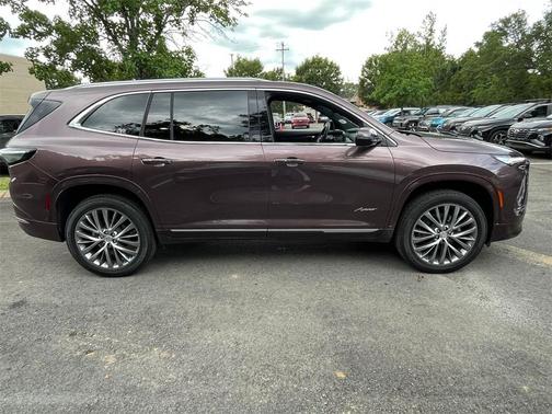 2025 Buick Enclave Avenir FWD