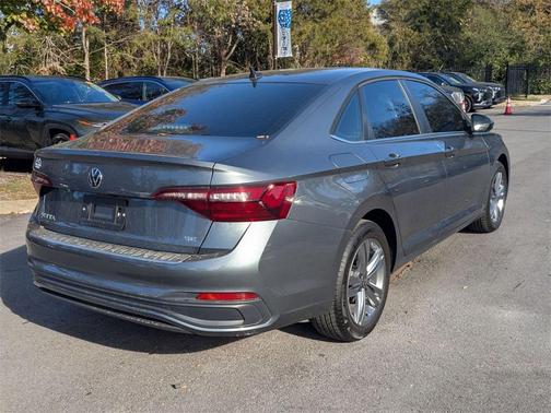2024 Volkswagen Jetta 1.5T SE