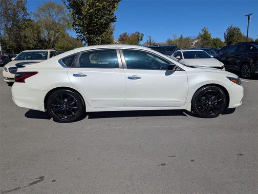 2017 Nissan Altima 2.5 SR