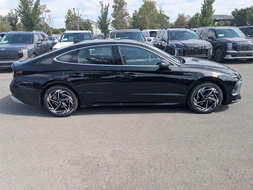 2026 Hyundai SONATA SEL