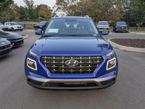2025 Hyundai VENUE Limited