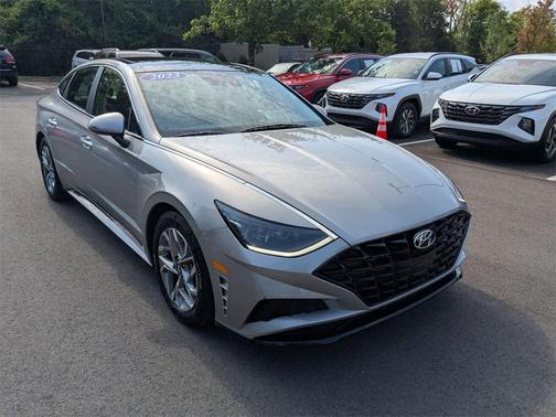 2023 Hyundai SONATA SEL