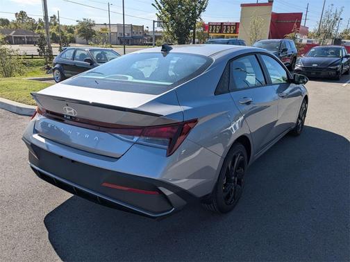 2026 Hyundai ELANTRA Sport