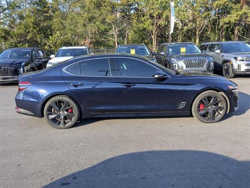2023 Genesis G70 3.3T RWD