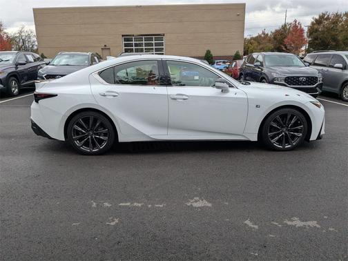 2022 Lexus IS 350 Base