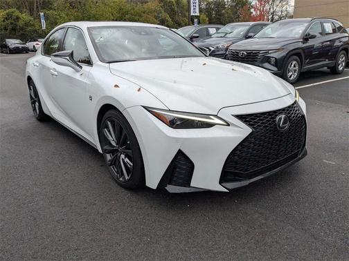 2022 Lexus IS 350 Base