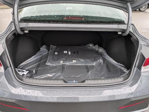 2025 Hyundai ELANTRA HEV SEL Sport