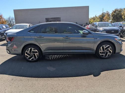 2024 Volkswagen Jetta 1.5T SEL