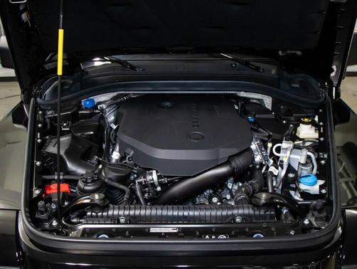 2025 INEOS Grenadier AWD