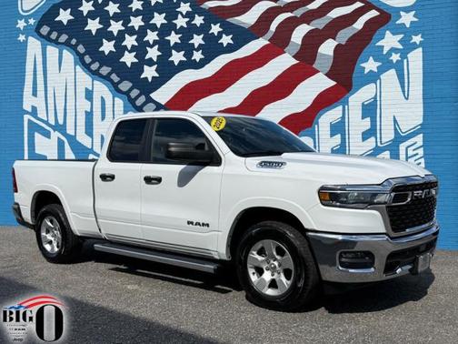 2025 RAM 1500 Big Horn Quad Cab 4x2 64' Box