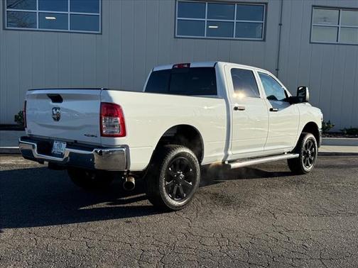2024 RAM 2500 Tradesman Crew Cab 4x4 64' Box