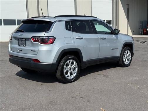 2025 Jeep Compass Latitude 4x4