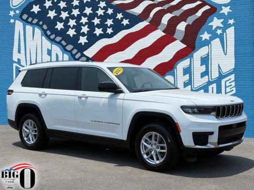 2023 Jeep Grand Cherokee L Laredo 4x4
