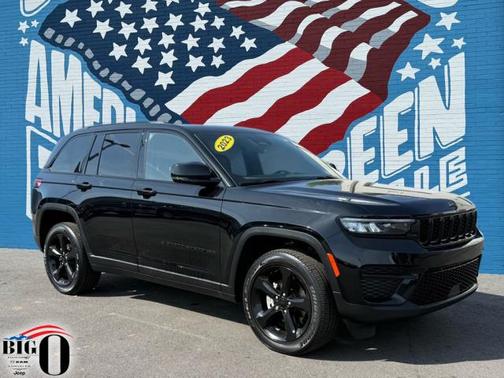 2023 Jeep Grand Cherokee Altitude 4x4