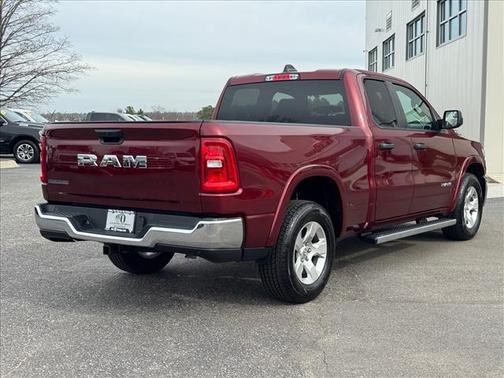 2025 RAM 1500 Big Horn Quad Cab 4x2 64' Box