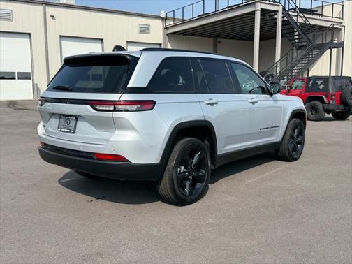 2024 Jeep Grand Cherokee Altitude X 4x4