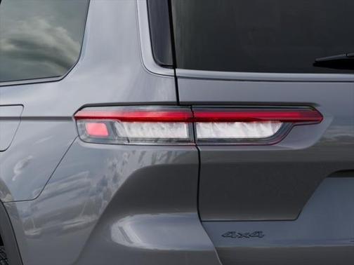 Gray 2027 Jeep Grand Cherokee L Laredo