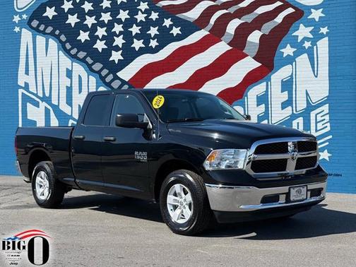 2024 RAM 1500 Classic SLT Quad Cab 4x4 64' Box
