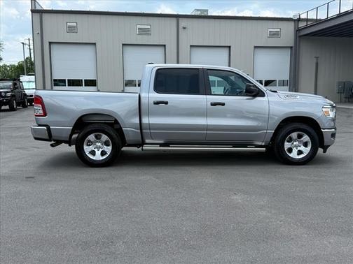 2024 RAM 1500 Tradesman Crew Cab 4x4 57' Box