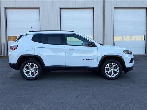 2024 Jeep Compass Latitude 4x4