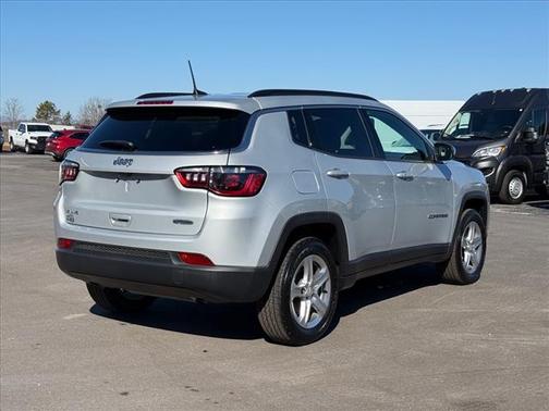 2024 Jeep Compass Latitude 4x4