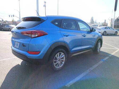 Caribbean Blue 2016 Hyundai TUCSON Sport