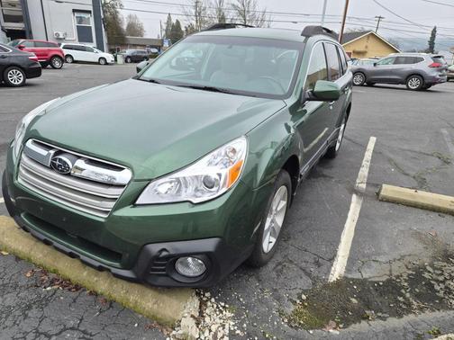 2013 Subaru Outback 2.5i Premium