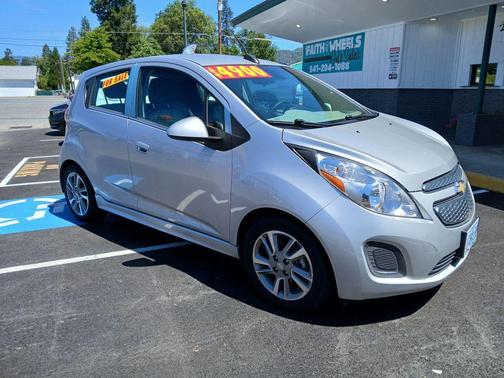 Silver Ice Metallic 2015 Chevrolet Spark EV 1LT