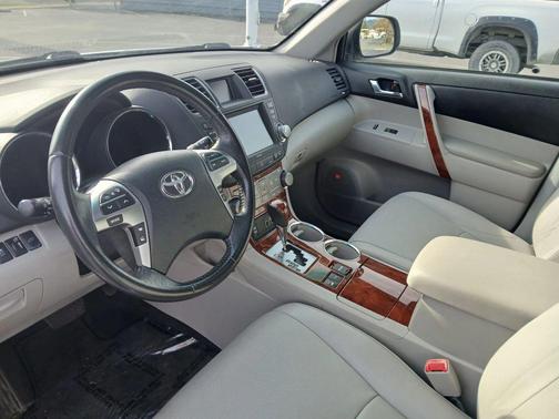 2011 Toyota Highlander Limited