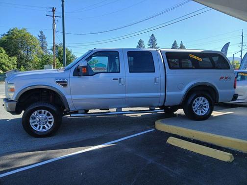 Silver Clearcoat Metallic 2008 Ford F-250 Lariat