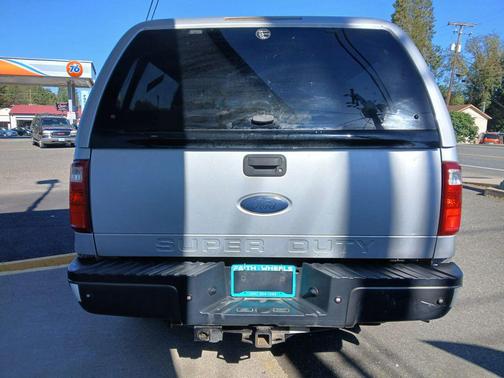 Silver Clearcoat Metallic 2008 Ford F-250 Lariat