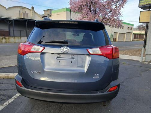 2013 Toyota RAV4 LE