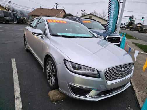 2018 Lincoln MKZ Premiere