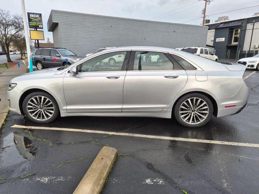 2018 Lincoln MKZ Premiere
