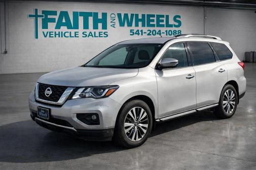 2018 Nissan Pathfinder SL