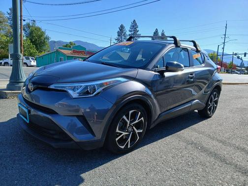 Magnetic Gray Metallic 2018 Toyota C-HR XLE Sport Utility 4D