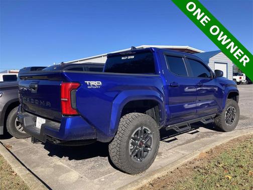 2025 Toyota Tacoma TRD Sport